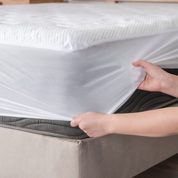 PROTECTOR PARA COLCHÓN CON RESORTE PLASTICO