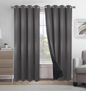 Gris oscuro