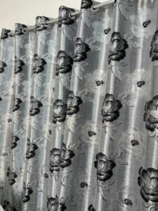 CORTINA ELEGANTE CON ARGOLLA