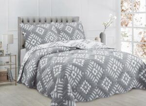 COLCHA DE LUJO EN TEJIDO DE JACQUARD