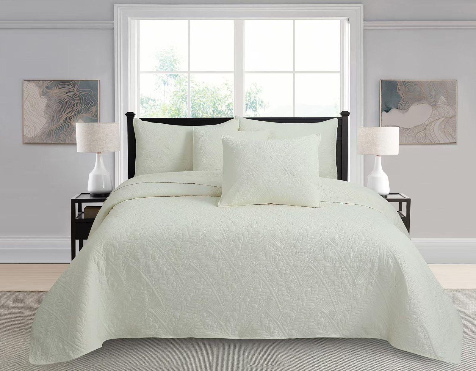 Vista alternativa de EDREDON BORDADO DE LUJO