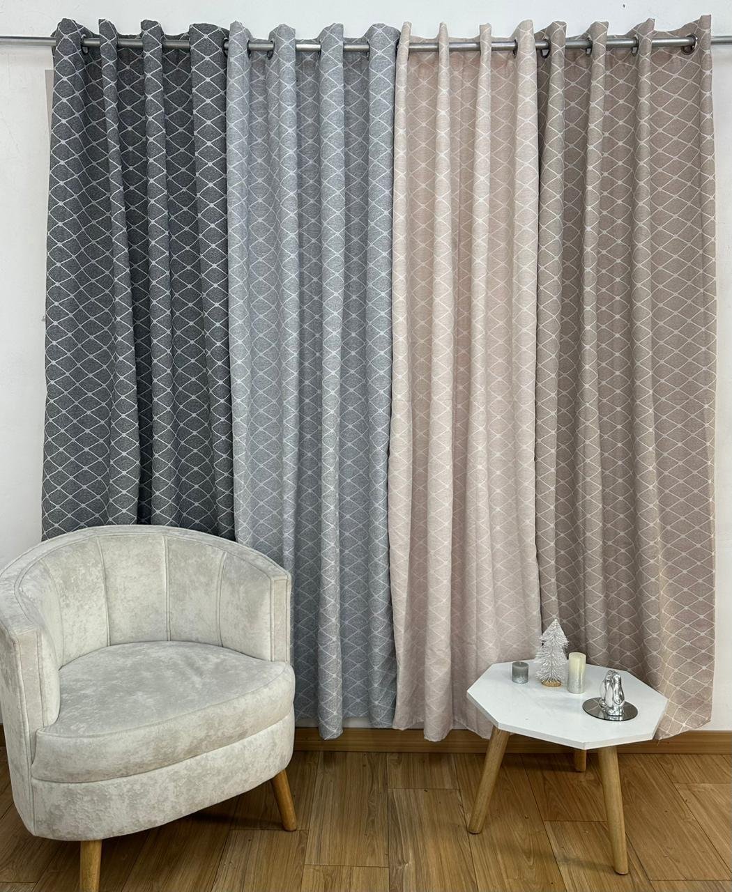 CORTINA GRUESA TIPO LINO CON ARGOLLA